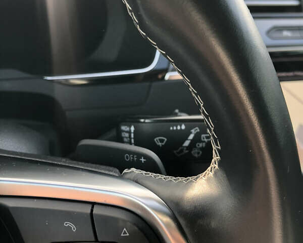 Белый Фольксваген Пассат, объемом двигателя 2 л и пробегом 212 тыс. км за 19500 $, фото 40 на Automoto.ua