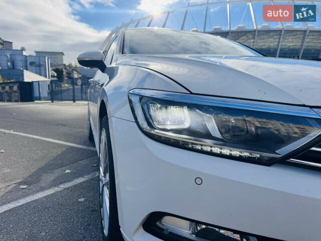 Белый Фольксваген Пассат, объемом двигателя 1.97 л и пробегом 275 тыс. км за 16499 $, фото 18 на Automoto.ua