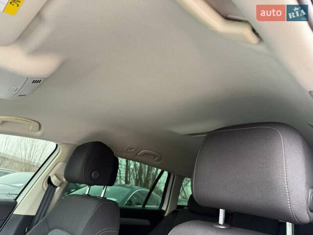 Белый Фольксваген Пассат, объемом двигателя 1.97 л и пробегом 188 тыс. км за 17550 $, фото 20 на Automoto.ua