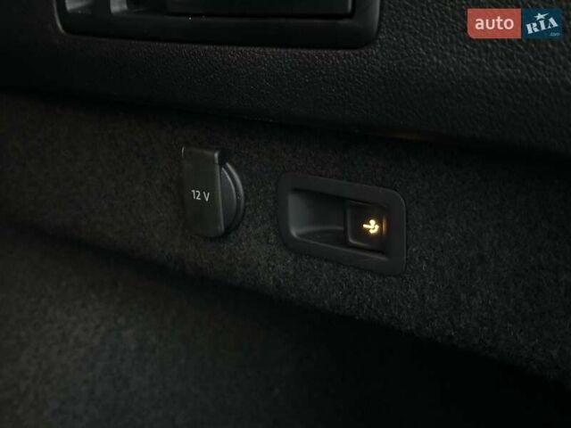 Білий Фольксваген Пассат, об'ємом двигуна 1.97 л та пробігом 239 тис. км за 19500 $, фото 94 на Automoto.ua