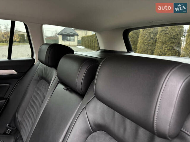 Белый Фольксваген Пассат, объемом двигателя 1.97 л и пробегом 268 тыс. км за 17890 $, фото 50 на Automoto.ua