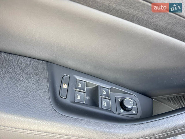 Белый Фольксваген Пассат, объемом двигателя 2 л и пробегом 205 тыс. км за 22200 $, фото 27 на Automoto.ua