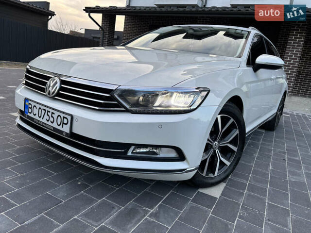 Белый Фольксваген Пассат, объемом двигателя 1.97 л и пробегом 269 тыс. км за 17890 $, фото 3 на Automoto.ua