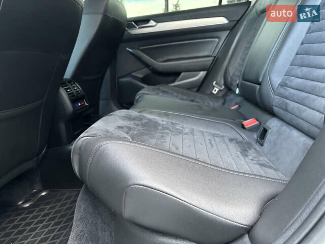 Белый Фольксваген Пассат, объемом двигателя 1.97 л и пробегом 269 тыс. км за 17890 $, фото 83 на Automoto.ua