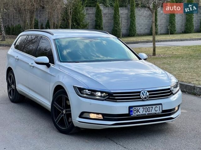 Білий Фольксваген Пассат, об'ємом двигуна 1.97 л та пробігом 249 тис. км за 14997 $, фото 77 на Automoto.ua