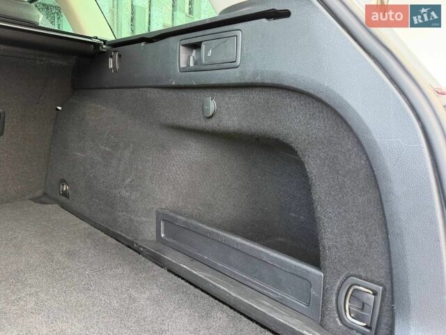Белый Фольксваген Пассат, объемом двигателя 2 л и пробегом 225 тыс. км за 16450 $, фото 85 на Automoto.ua
