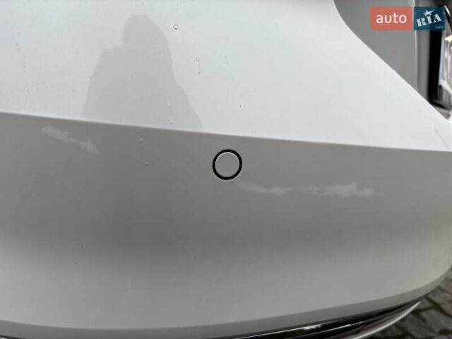 Белый Фольксваген Пассат, объемом двигателя 1.97 л и пробегом 268 тыс. км за 17890 $, фото 33 на Automoto.ua