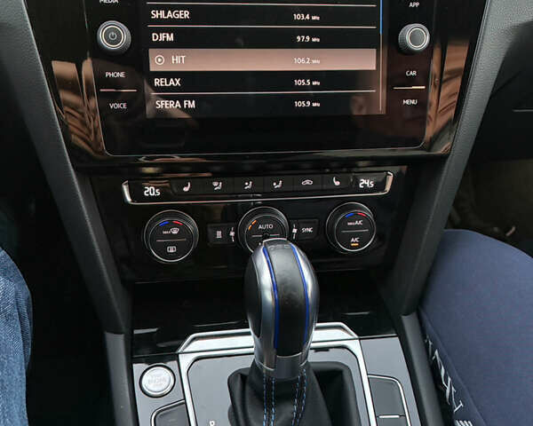 Белый Фольксваген Пассат, объемом двигателя 1.4 л и пробегом 200 тыс. км за 19000 $, фото 14 на Automoto.ua