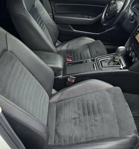 Белый Фольксваген Пассат, объемом двигателя 1.97 л и пробегом 223 тыс. км за 18290 $, фото 18 на Automoto.ua