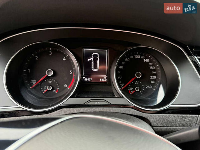 Белый Фольксваген Пассат, объемом двигателя 1.97 л и пробегом 188 тыс. км за 17550 $, фото 18 на Automoto.ua