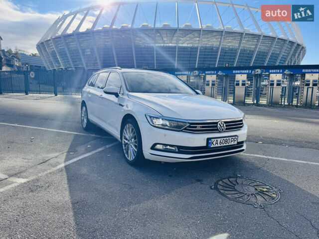 Белый Фольксваген Пассат, объемом двигателя 1.97 л и пробегом 275 тыс. км за 16499 $, фото 10 на Automoto.ua