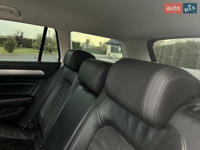 Белый Фольксваген Пассат, объемом двигателя 1.97 л и пробегом 267 тыс. км за 17890 $, фото 65 на Automoto.ua