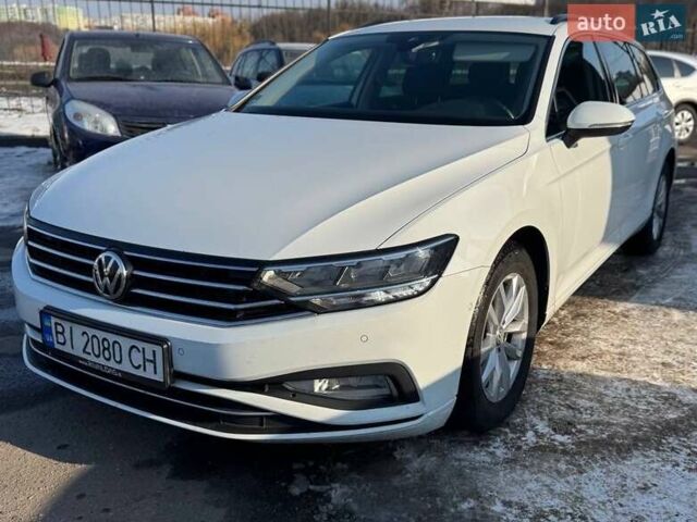 Білий Фольксваген Пассат, об'ємом двигуна 1.97 л та пробігом 201 тис. км за 23000 $, фото 3 на Automoto.ua