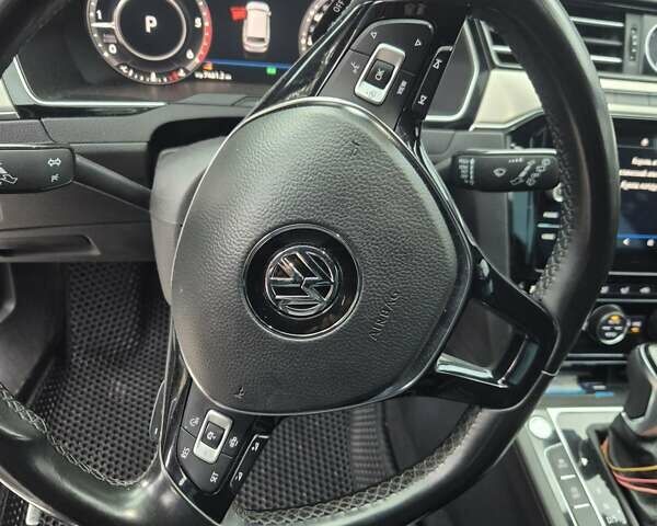 Белый Фольксваген Пассат, объемом двигателя 1.97 л и пробегом 206 тыс. км за 26500 $, фото 15 на Automoto.ua