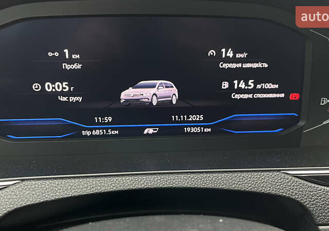 Белый Фольксваген Пассат, объемом двигателя 1.97 л и пробегом 193 тыс. км за 24300 $, фото 15 на Automoto.ua