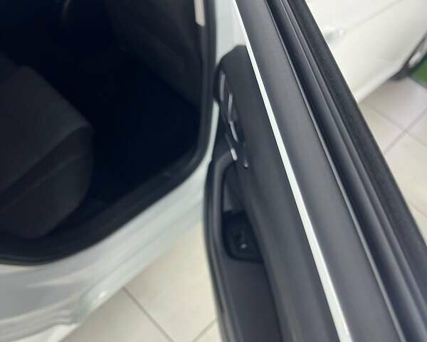 Белый Фольксваген Пассат, объемом двигателя 1.97 л и пробегом 260 тыс. км за 21000 $, фото 19 на Automoto.ua