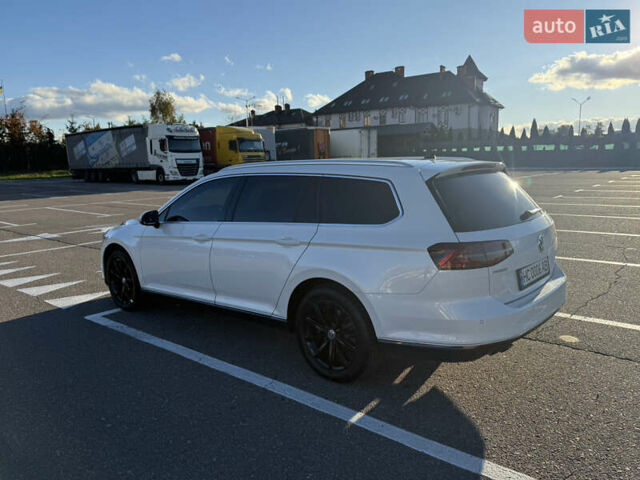 Білий Фольксваген Пассат, об'ємом двигуна 1.8 л та пробігом 179 тис. км за 18800 $, фото 6 на Automoto.ua