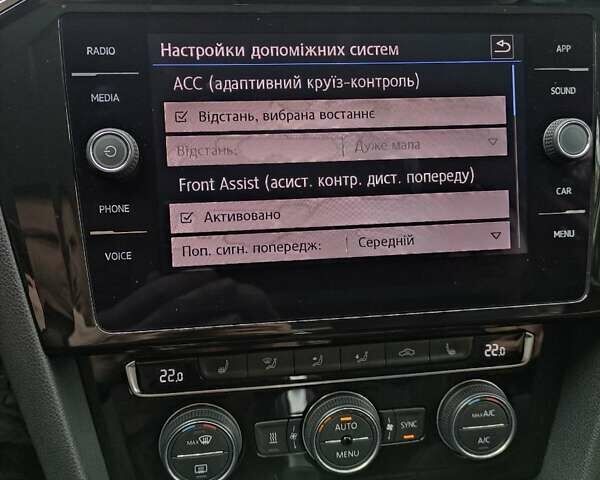 Белый Фольксваген Пассат, объемом двигателя 1.97 л и пробегом 193 тыс. км за 22999 $, фото 22 на Automoto.ua