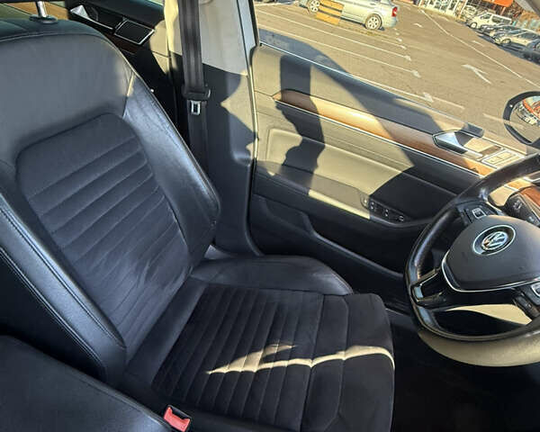 Білий Фольксваген Пассат, об'ємом двигуна 1.8 л та пробігом 179 тис. км за 18800 $, фото 19 на Automoto.ua