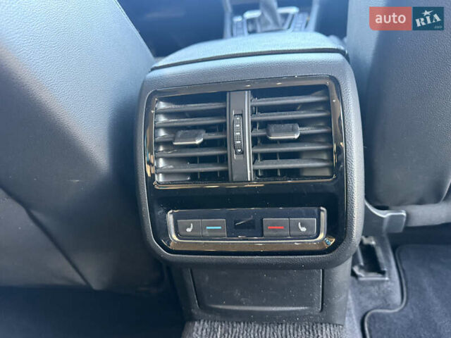 Білий Фольксваген Пассат, об'ємом двигуна 1.8 л та пробігом 179 тис. км за 18800 $, фото 30 на Automoto.ua