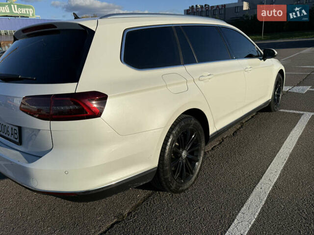 Білий Фольксваген Пассат, об'ємом двигуна 1.8 л та пробігом 179 тис. км за 18800 $, фото 2 на Automoto.ua