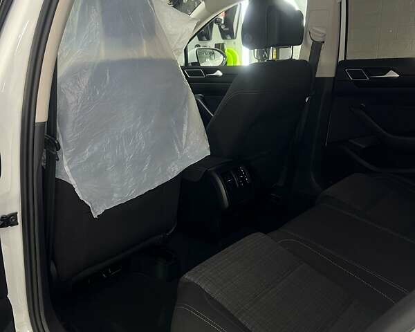 Белый Фольксваген Пассат, объемом двигателя 1.97 л и пробегом 260 тыс. км за 21000 $, фото 15 на Automoto.ua