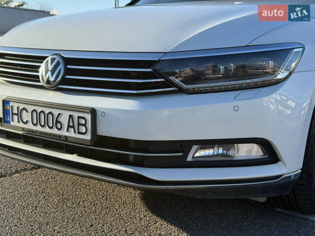 Білий Фольксваген Пассат, об'ємом двигуна 1.8 л та пробігом 179 тис. км за 18800 $, фото 10 на Automoto.ua