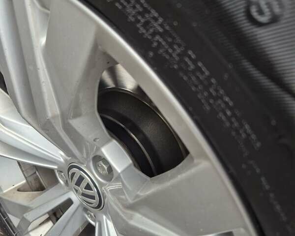 Белый Фольксваген Пассат, объемом двигателя 1.97 л и пробегом 206 тыс. км за 26500 $, фото 39 на Automoto.ua