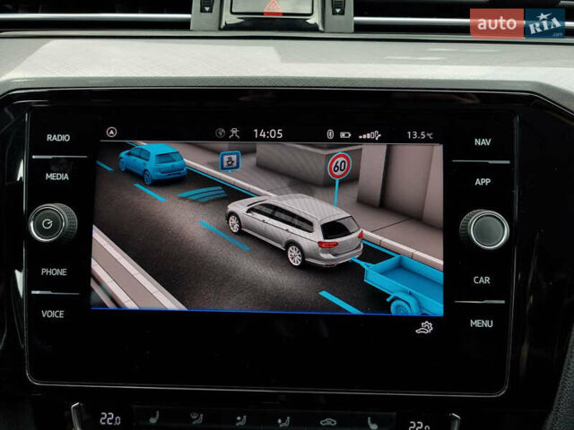 Белый Фольксваген Пассат, объемом двигателя 2 л и пробегом 225 тыс. км за 17800 $, фото 44 на Automoto.ua