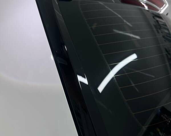 Белый Фольксваген Пассат, объемом двигателя 1.97 л и пробегом 260 тыс. км за 21000 $, фото 18 на Automoto.ua