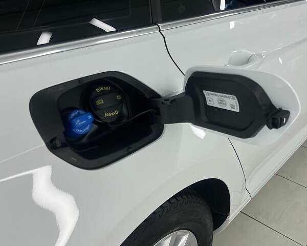 Белый Фольксваген Пассат, объемом двигателя 1.97 л и пробегом 260 тыс. км за 21000 $, фото 8 на Automoto.ua