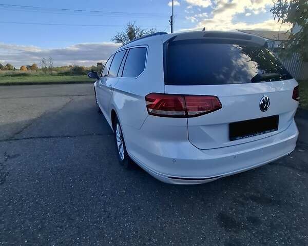 Білий Фольксваген Пассат, об'ємом двигуна 1.97 л та пробігом 199 тис. км за 21500 $, фото 6 на Automoto.ua