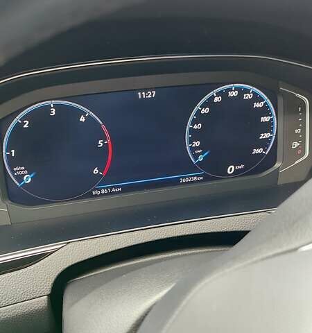 Білий Фольксваген Пассат, об'ємом двигуна 1.97 л та пробігом 260 тис. км за 17300 $, фото 2 на Automoto.ua