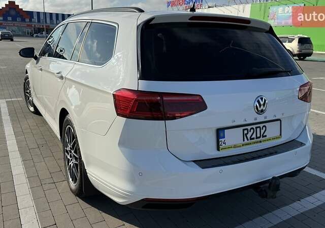 Белый Фольксваген Пассат, объемом двигателя 1.97 л и пробегом 225 тыс. км за 23400 $, фото 8 на Automoto.ua
