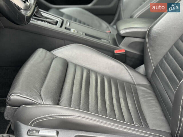 Белый Фольксваген Пассат, объемом двигателя 1.97 л и пробегом 186 тыс. км за 24200 $, фото 32 на Automoto.ua