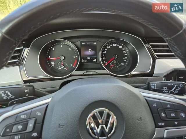 Білий Фольксваген Пассат, об'ємом двигуна 1.97 л та пробігом 218 тис. км за 18850 $, фото 57 на Automoto.ua