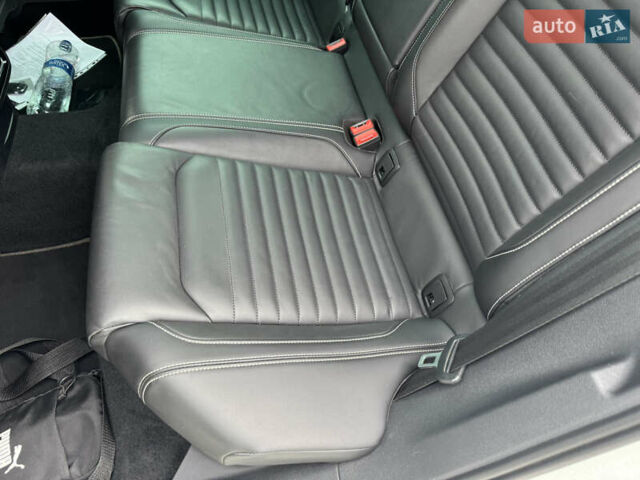 Білий Фольксваген Пассат, об'ємом двигуна 1.97 л та пробігом 205 тис. км за 22900 $, фото 16 на Automoto.ua