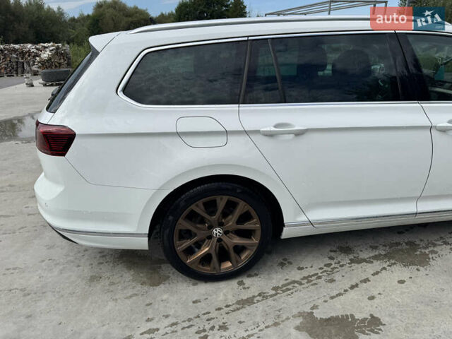 Білий Фольксваген Пассат, об'ємом двигуна 1.97 л та пробігом 205 тис. км за 22900 $, фото 3 на Automoto.ua