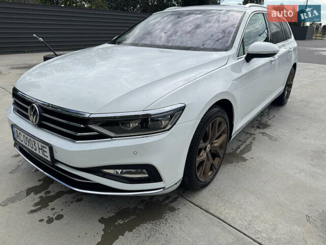 Білий Фольксваген Пассат, об'ємом двигуна 1.97 л та пробігом 205 тис. км за 22900 $, фото 10 на Automoto.ua
