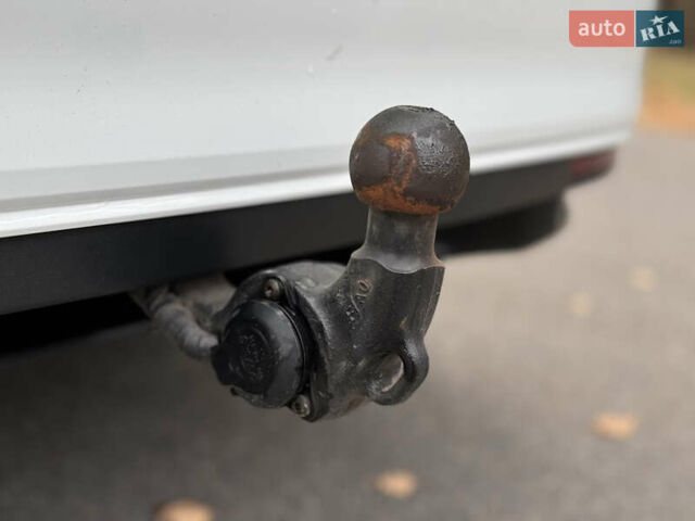 Белый Фольксваген Пассат, объемом двигателя 1.97 л и пробегом 186 тыс. км за 24200 $, фото 14 на Automoto.ua