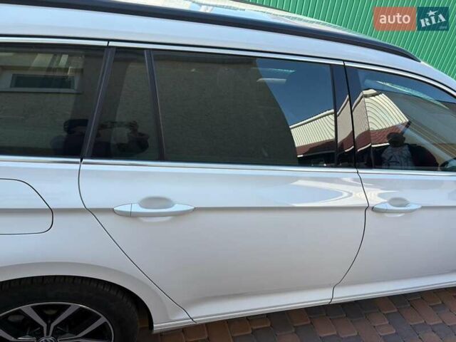 Белый Фольксваген Пассат, объемом двигателя 1.97 л и пробегом 172 тыс. км за 25700 $, фото 5 на Automoto.ua