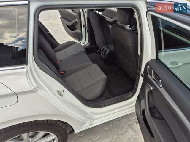 Білий Фольксваген Пассат, об'ємом двигуна 1.97 л та пробігом 218 тис. км за 18850 $, фото 29 на Automoto.ua