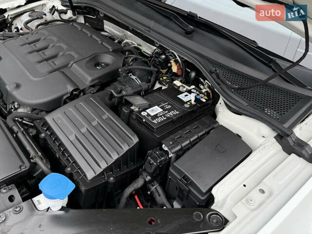 Белый Фольксваген Пассат, объемом двигателя 1.97 л и пробегом 186 тыс. км за 24200 $, фото 65 на Automoto.ua