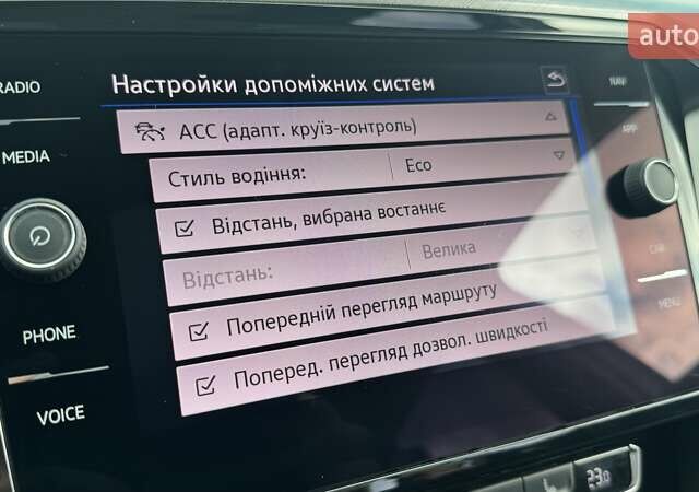 Белый Фольксваген Пассат, объемом двигателя 1.97 л и пробегом 225 тыс. км за 23400 $, фото 100 на Automoto.ua