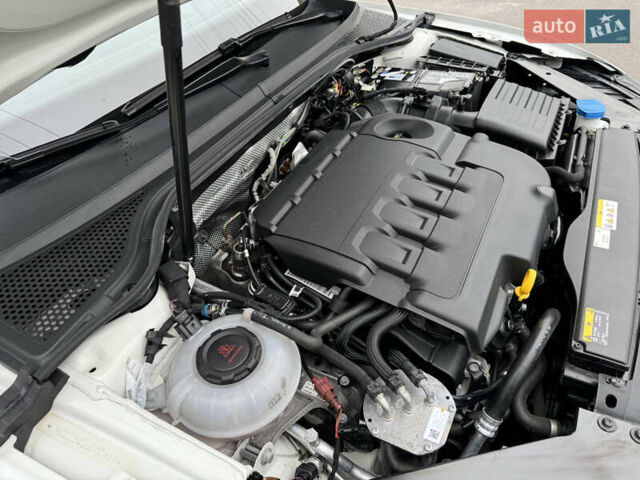 Белый Фольксваген Пассат, объемом двигателя 1.97 л и пробегом 186 тыс. км за 24200 $, фото 67 на Automoto.ua