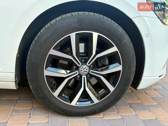 Белый Фольксваген Пассат, объемом двигателя 1.97 л и пробегом 172 тыс. км за 25700 $, фото 3 на Automoto.ua