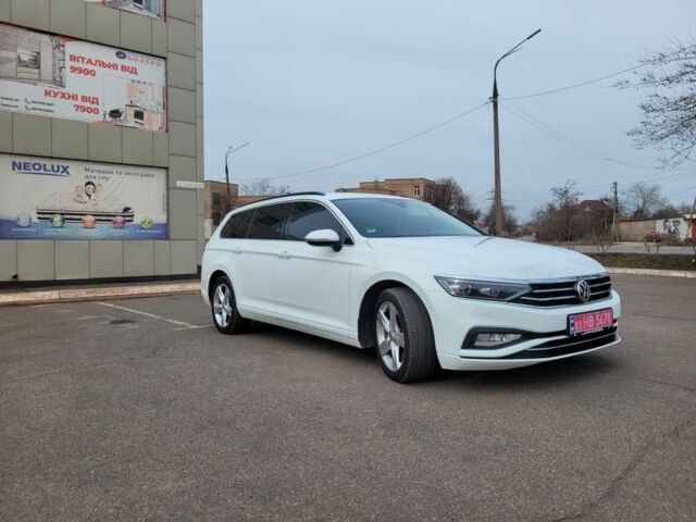 Білий Фольксваген Пассат, об'ємом двигуна 2 л та пробігом 260 тис. км за 18990 $, фото 4 на Automoto.ua