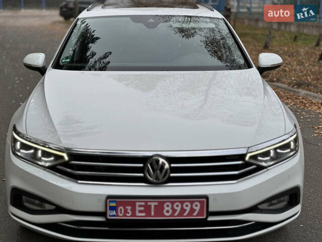Белый Фольксваген Пассат, объемом двигателя 1.97 л и пробегом 186 тыс. км за 24200 $, фото 3 на Automoto.ua