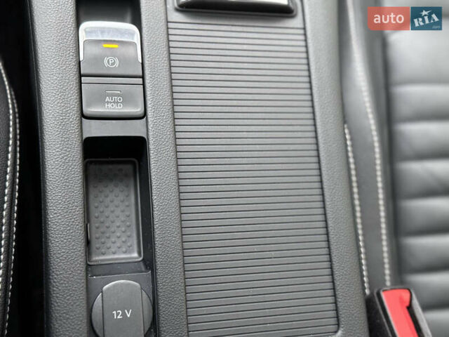 Белый Фольксваген Пассат, объемом двигателя 1.97 л и пробегом 186 тыс. км за 24200 $, фото 44 на Automoto.ua