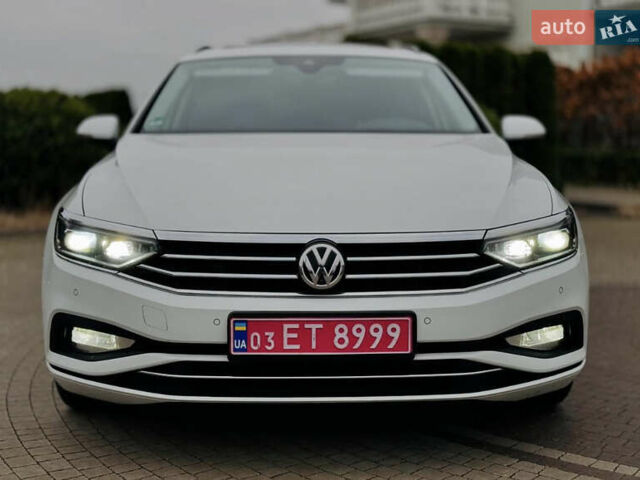 Белый Фольксваген Пассат, объемом двигателя 1.97 л и пробегом 186 тыс. км за 24200 $, фото 68 на Automoto.ua